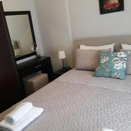 M&j Apartment